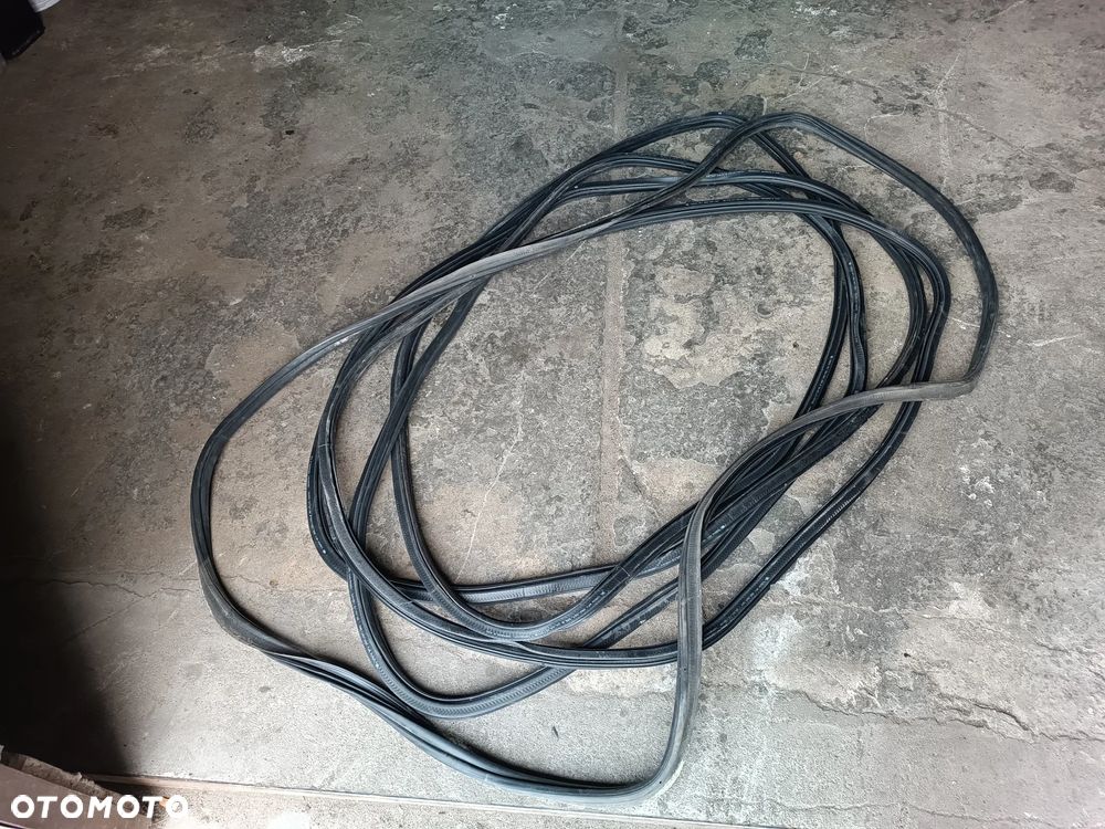 SKODA OCTAVIA III 3 HB SEDAN KOMPLET USZCZELEK KAROSERII DRZWI PRZÓD LEWA PRAWA TYŁ 5E0867365B - 1