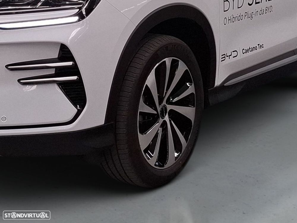BYD Seal U 1.5 DM-i Comfort — fotografia 4
