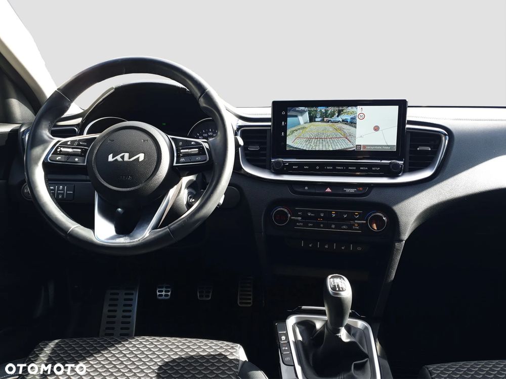 Kia Ceed 1.5 T-GDI L Business Line - 15