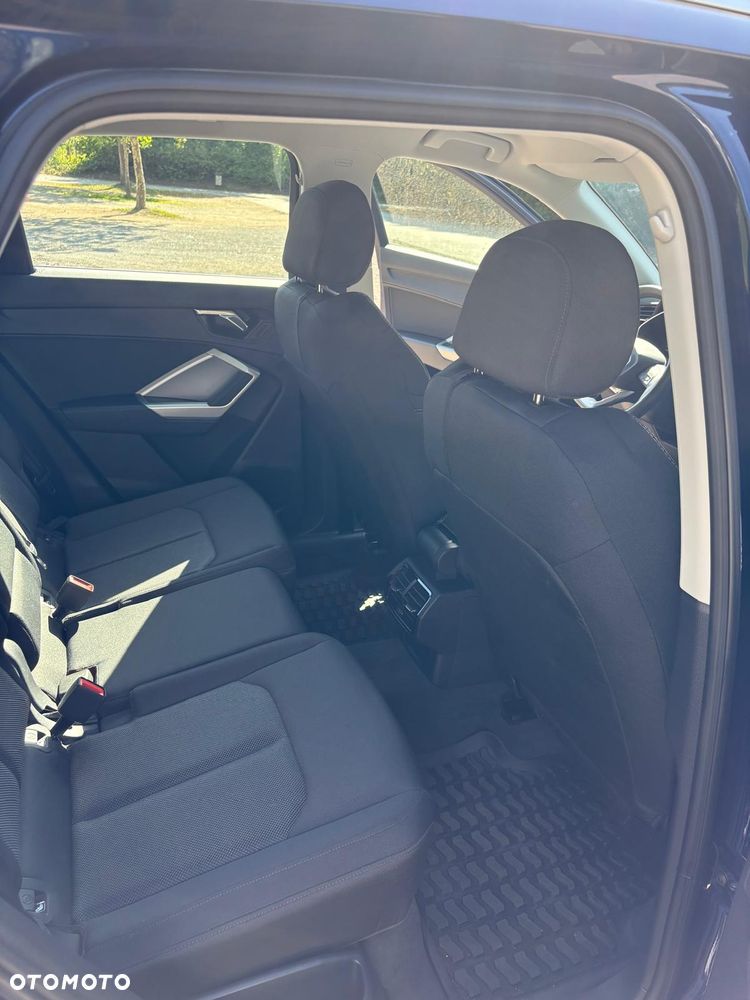 Audi Q3 35 TFSI S-Line - 11