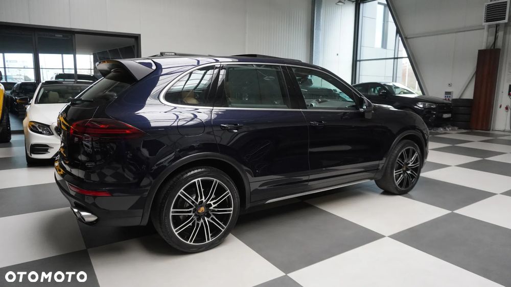 Porsche Cayenne S Tiptronic S - 4