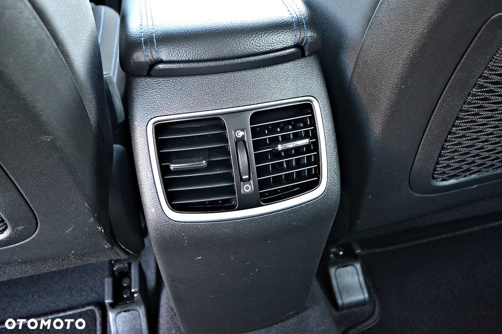 Hyundai Tucson 2.0 CRDi 2WD Trend - 36