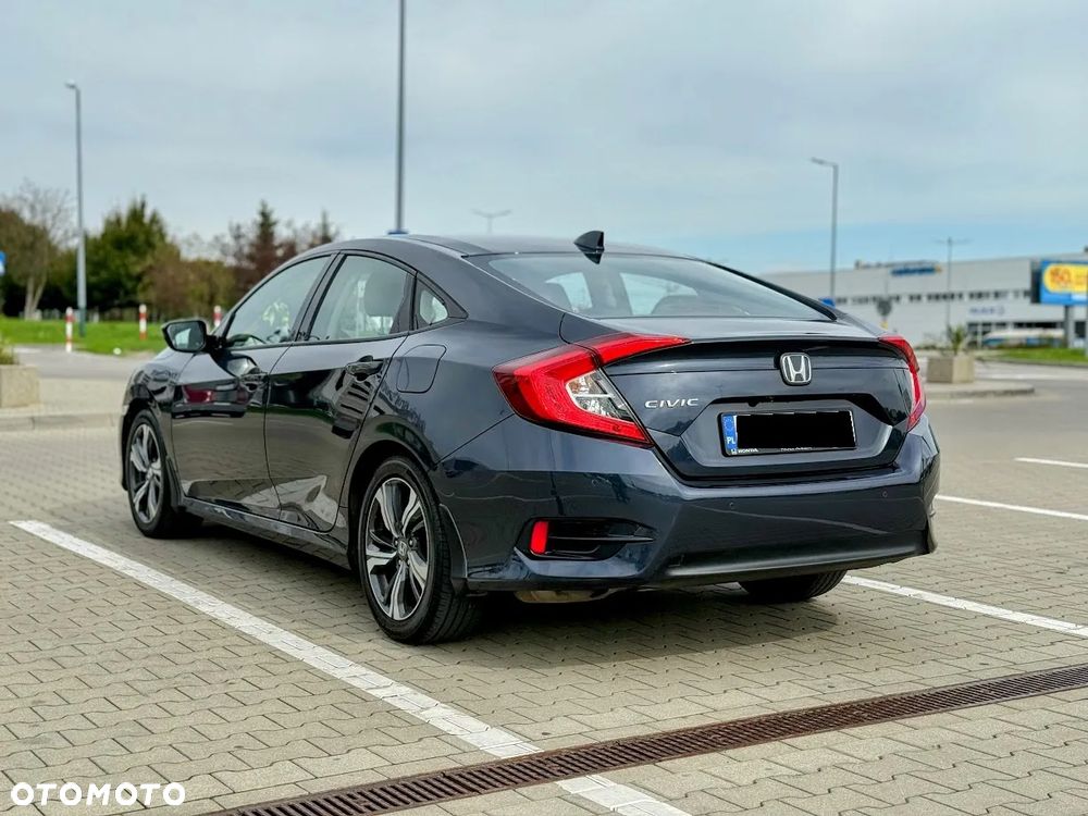Honda Civic 1.5 T Executive - 10