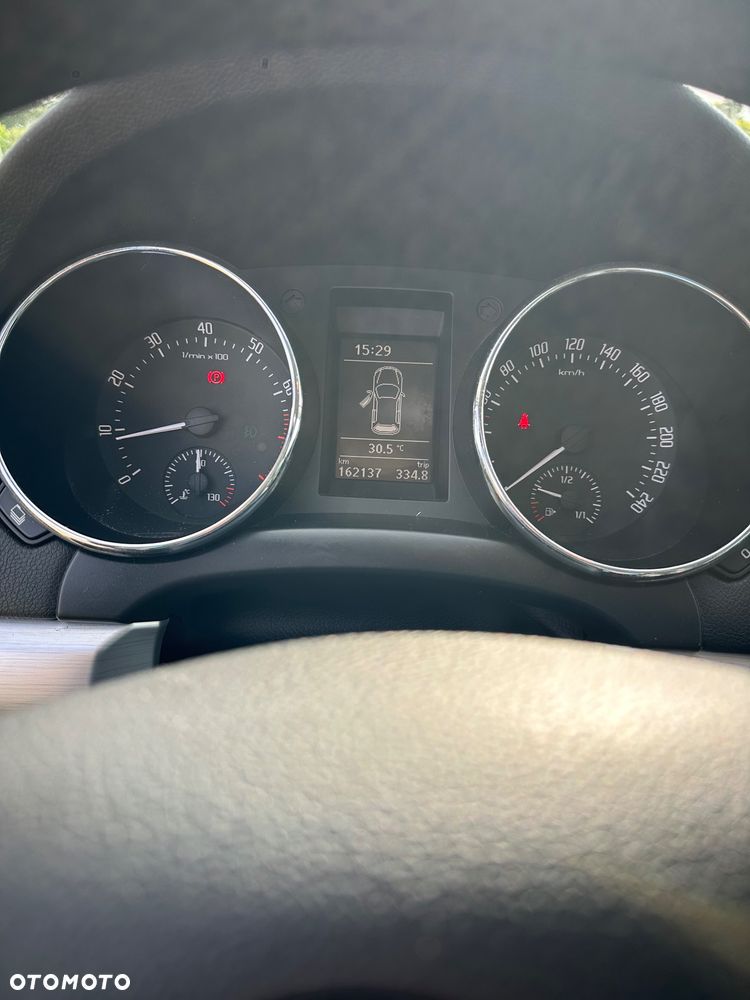 Skoda Yeti 1.4 TSI 4x2 Street Green tec - 11