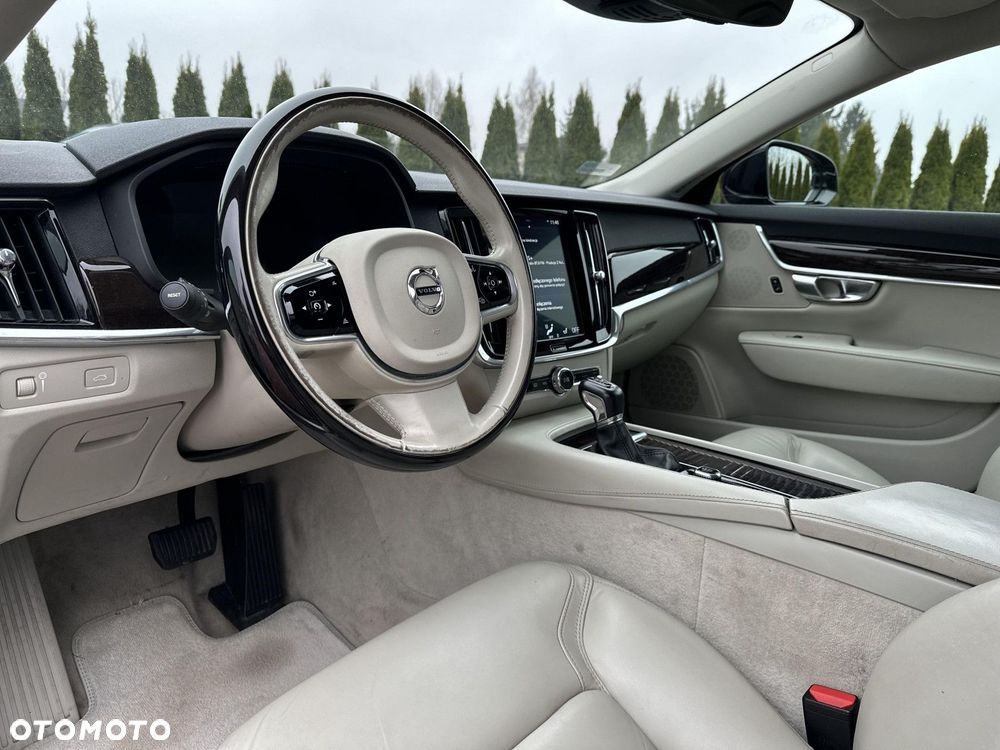 Volvo S90 - 9