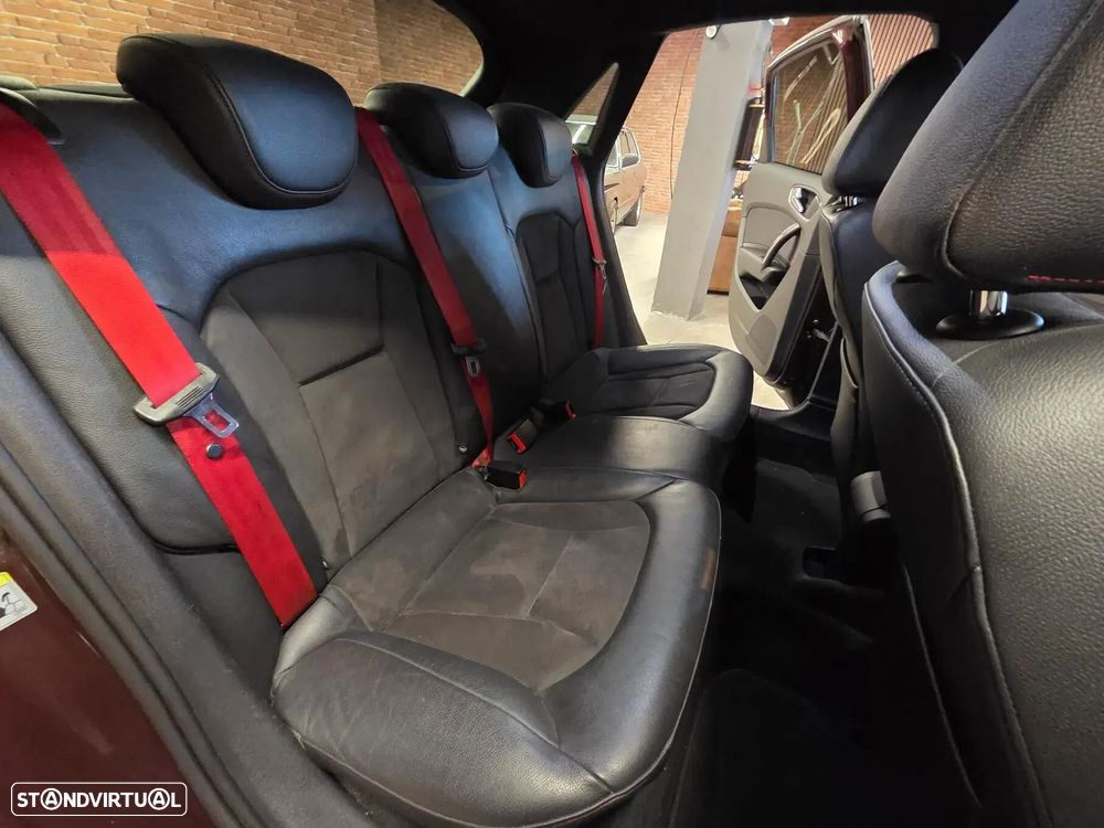 Audi A1 Sportback 1.6 TDI S-line - 47