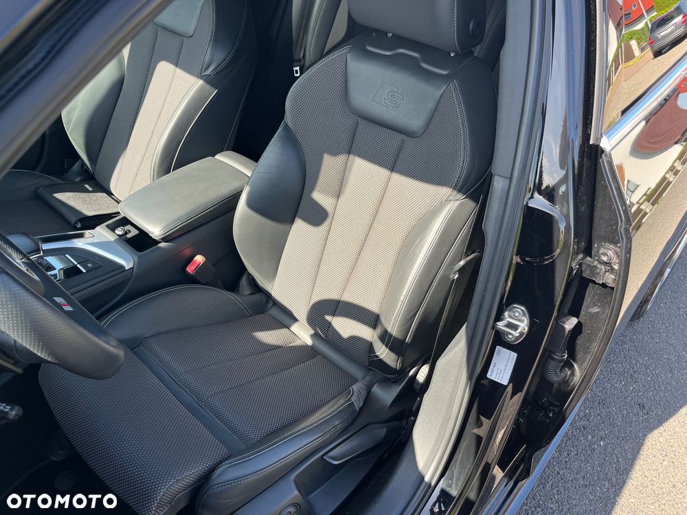 Audi A4 Avant 40 TDI quattro S tronic S line - 25