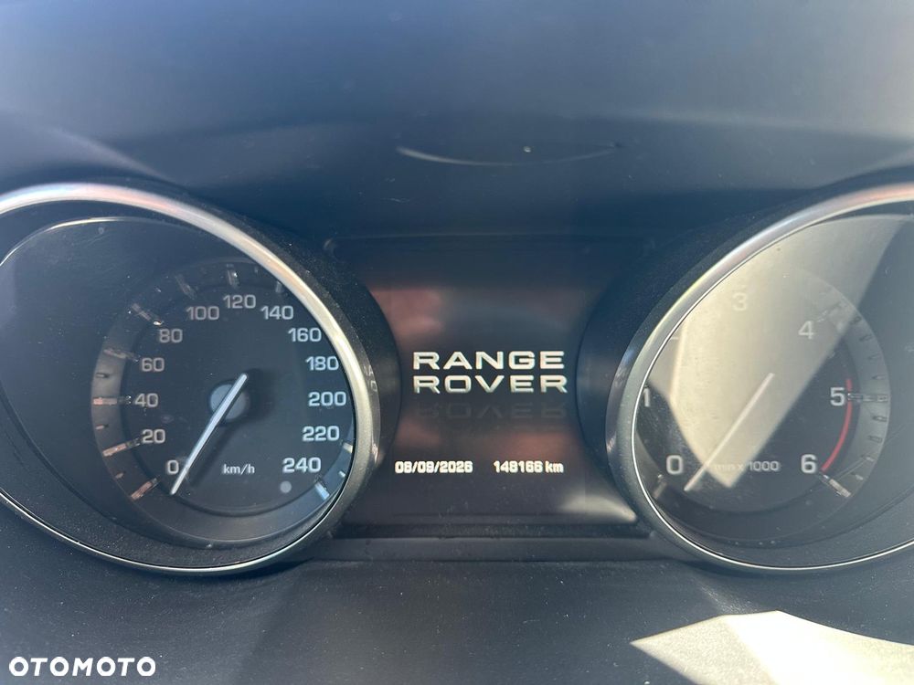 Land Rover Range Rover Evoque - 8