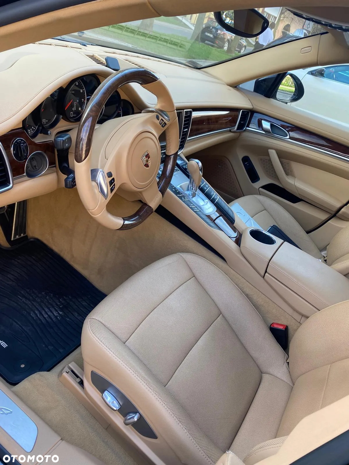 Porsche Panamera 4 PDK - 19