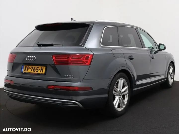 Audi Q7 - 16