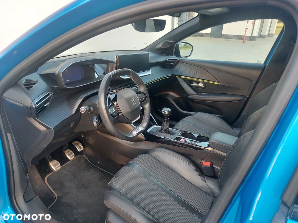 Peugeot 208 1.2 PureTech GT Pack S&S - 27
