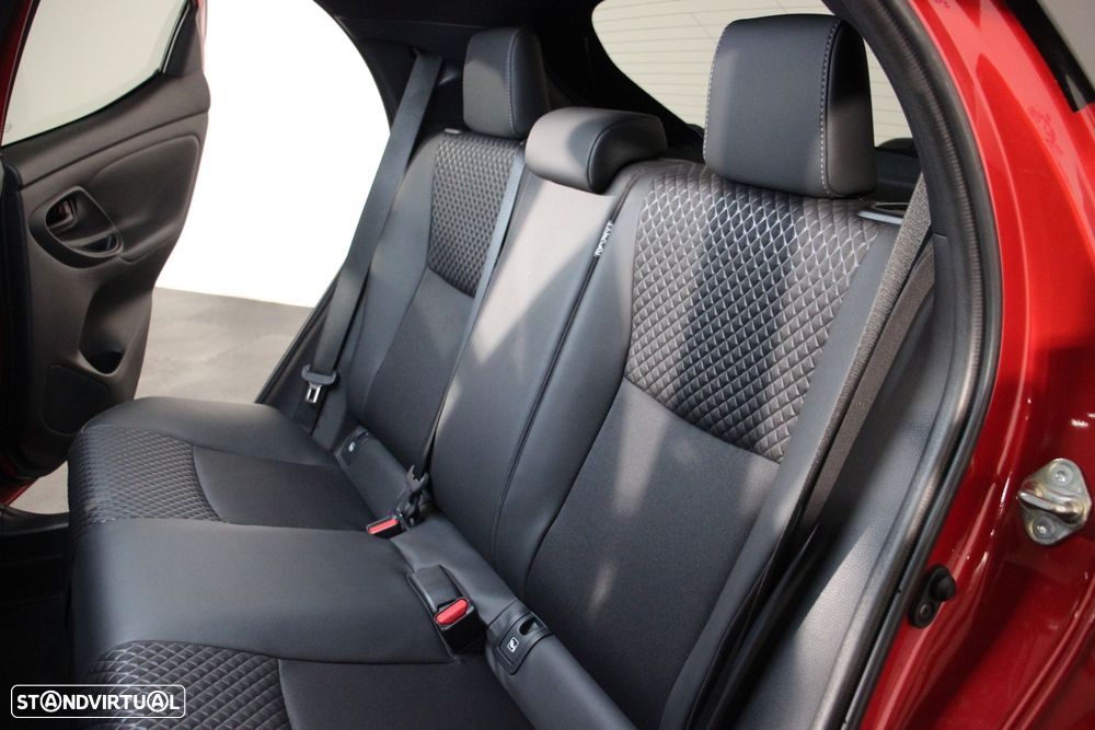 Toyota Yaris 1.5 HDF Square Collection - 14