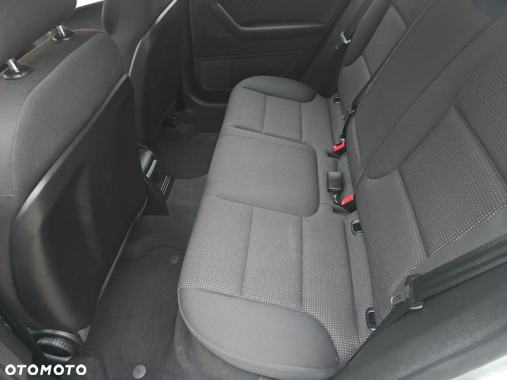 Audi A3 Sportback 1.4 TFSI Attraction - 22