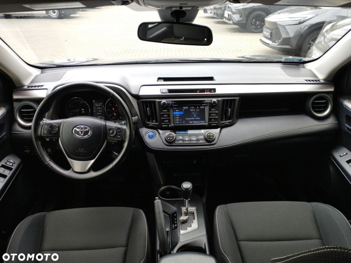 Toyota RAV4 - 2