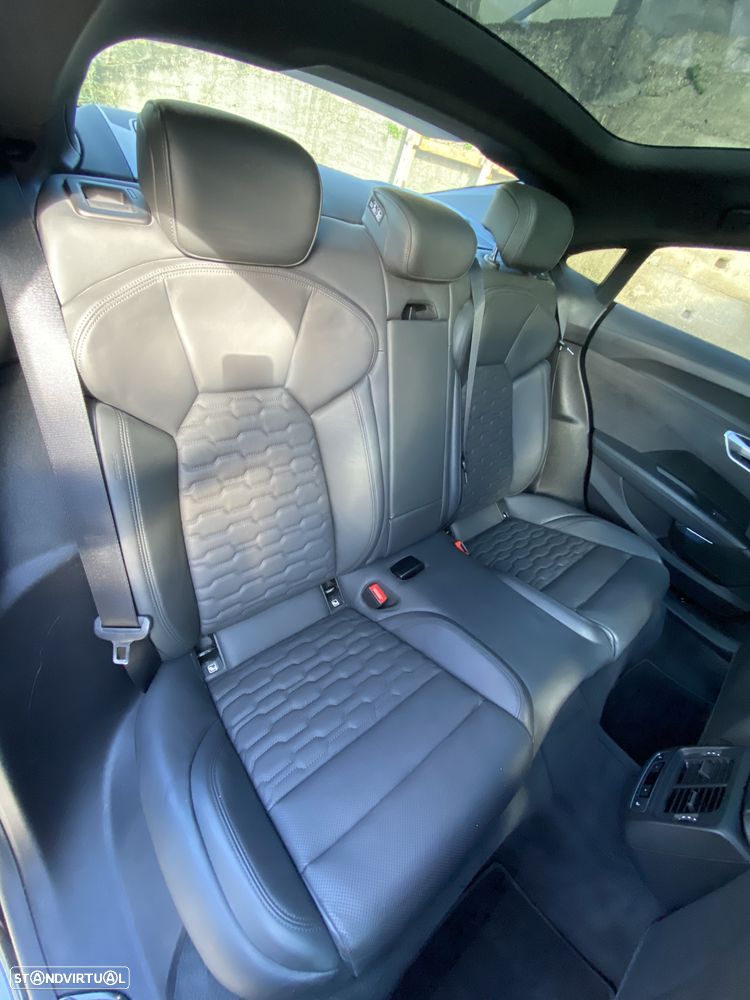 Audi e-tron GT quattro - 15