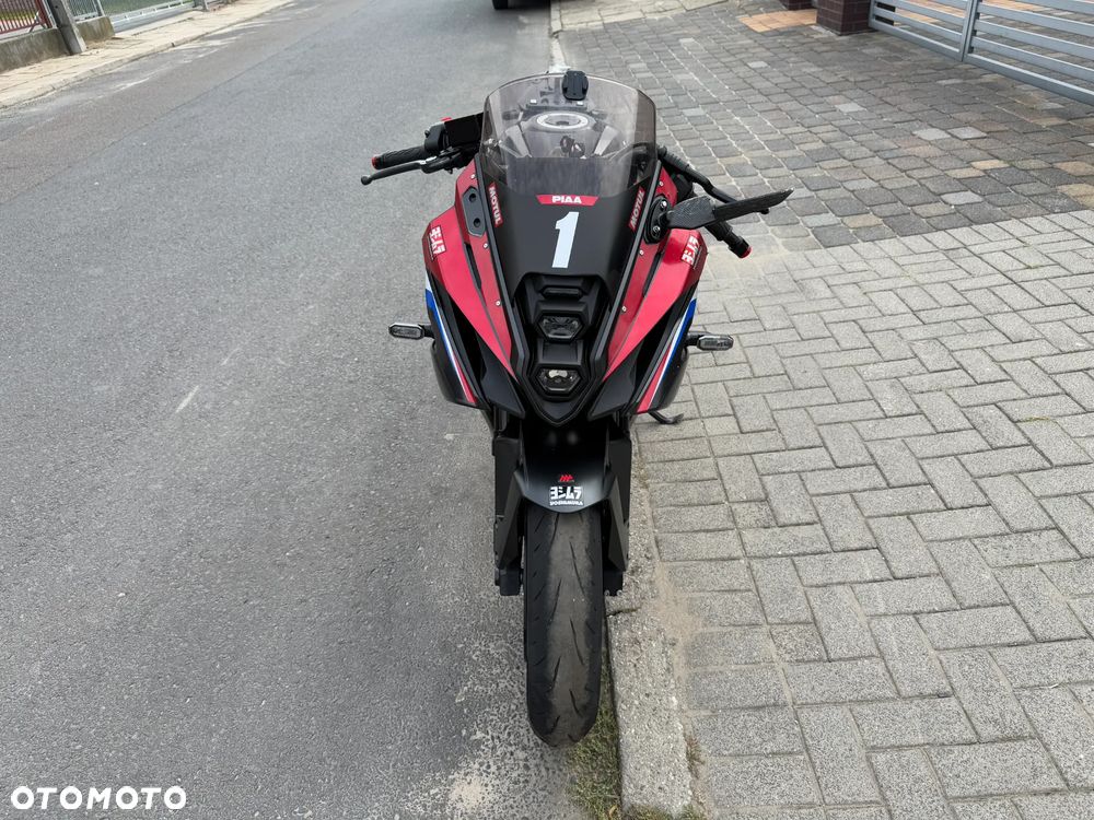 Suzuki GSX-R - 2