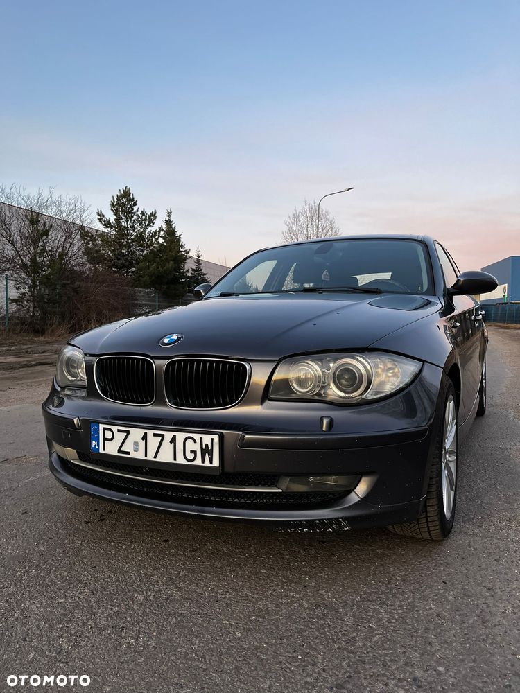 BMW Seria 1 120d DPF - 4
