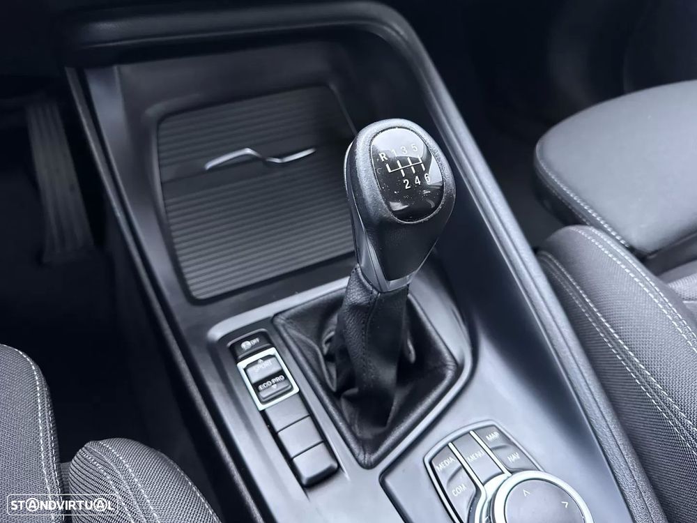 BMW X1 16 d sDrive Line Sport - 40