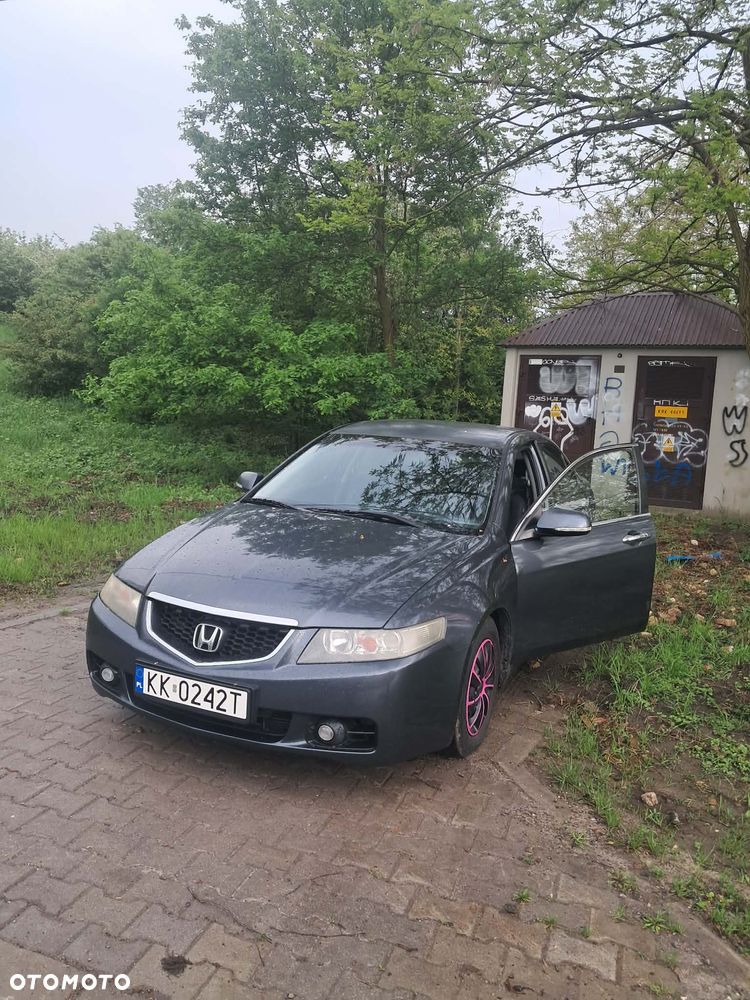 Honda Accord 2.0 Comfort - 2