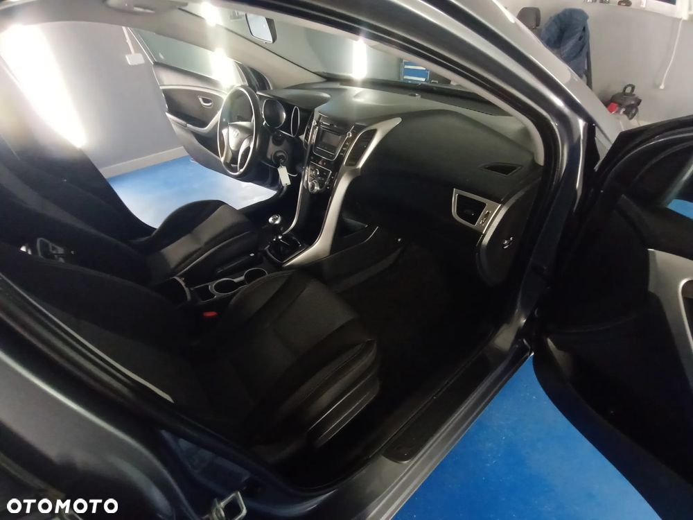 Hyundai i30 - 31