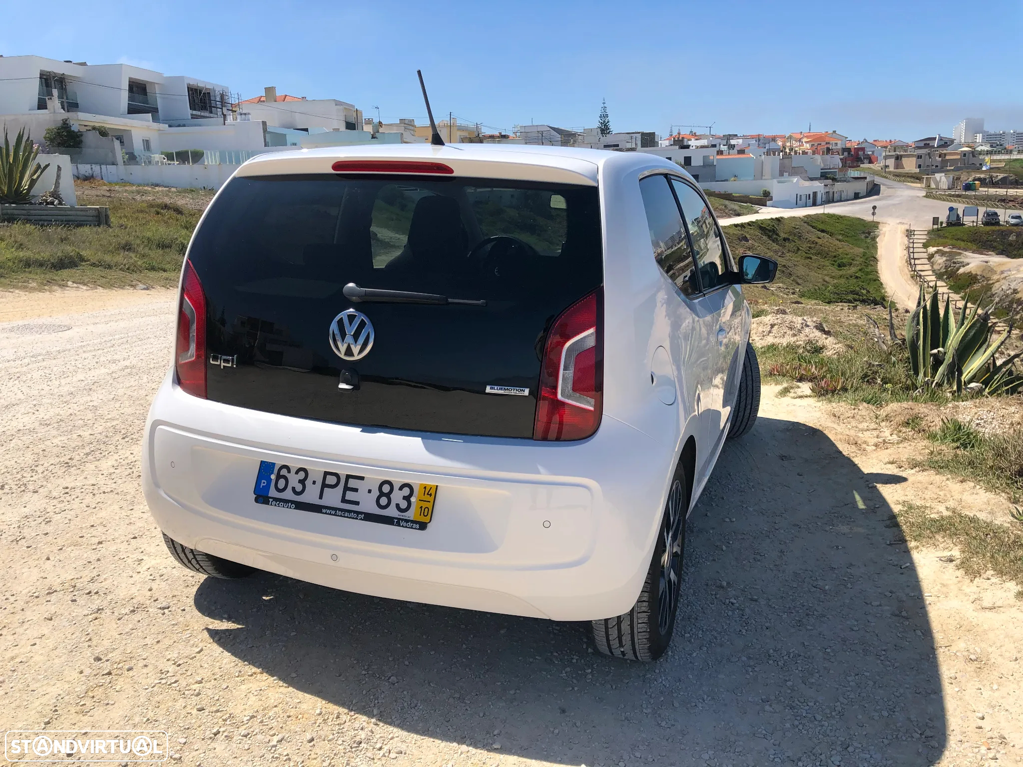 VW Up! 1.0 BlueMotion Groove - 5
