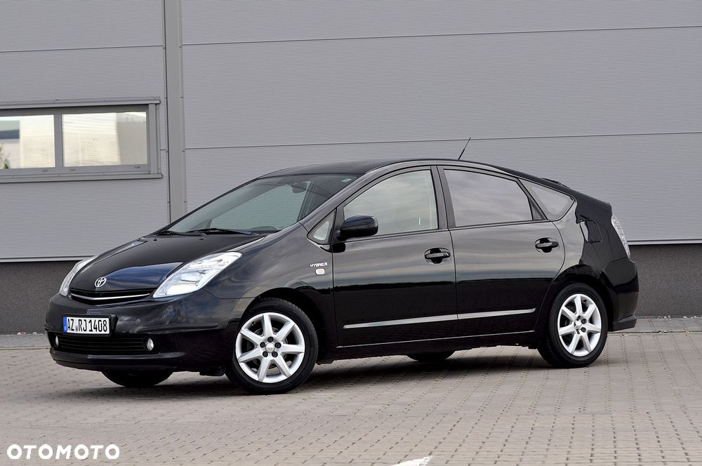 Toyota Prius 1.5 VVT-i Prestige - 2