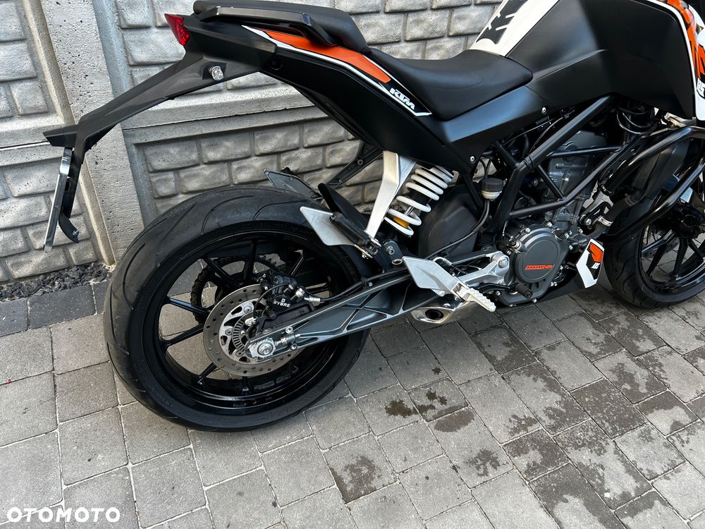 KTM Duke - 4