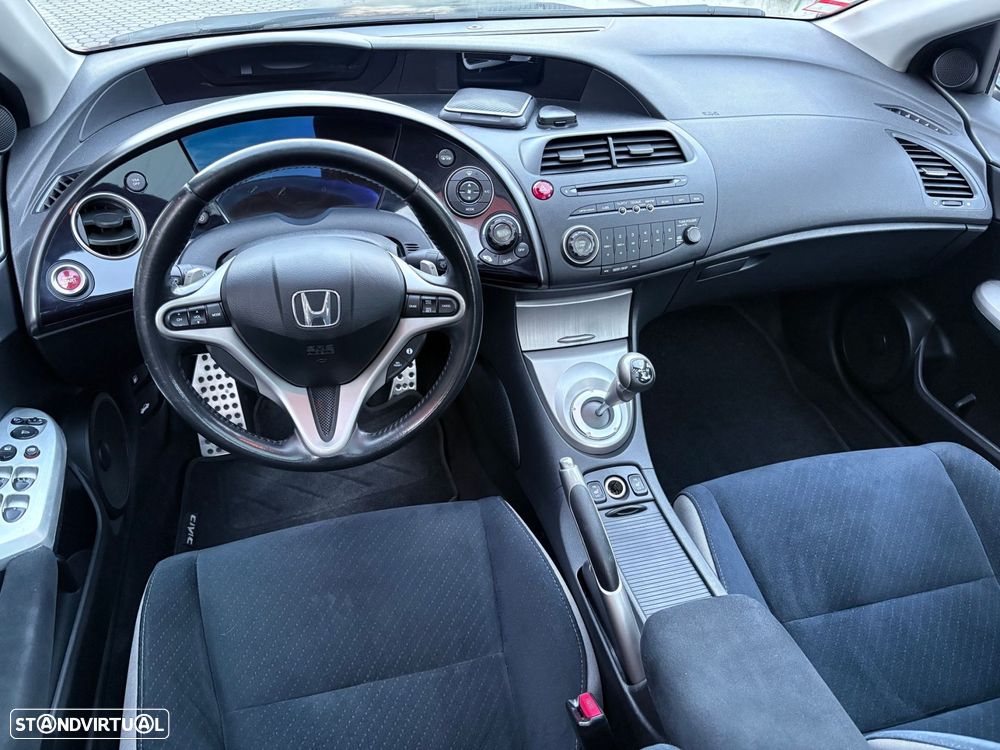 Honda Civic 1.8i-VTEC Auto Comfort - 27