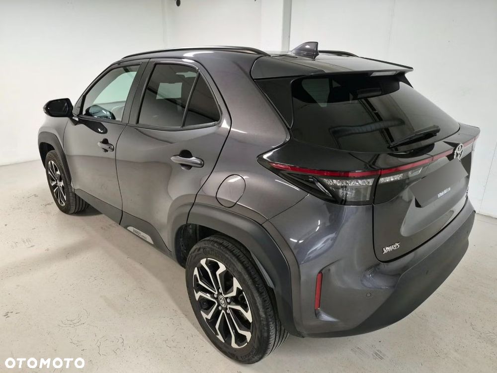 Toyota Yaris 1.5 VVT-i Comfort - 4