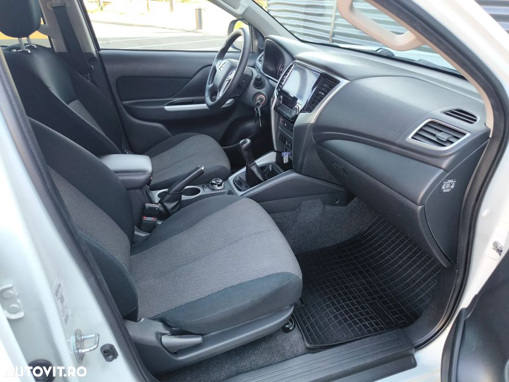 Mitsubishi L200 Pick Up 4x4 S&S Double Cab Spirit - 17