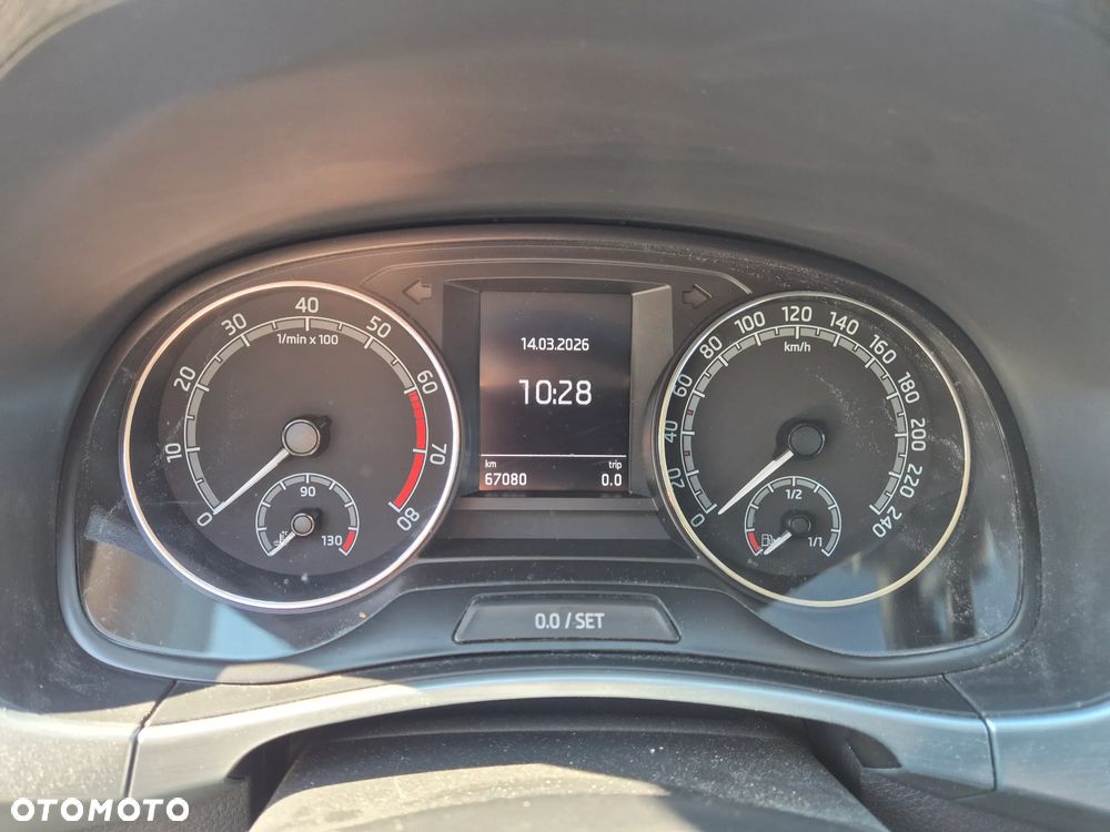 Skoda Fabia 1.0 TSI Ambition - 12