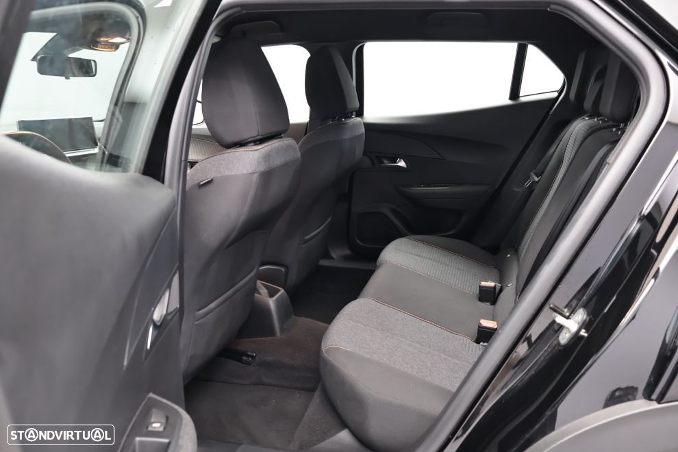 Peugeot 2008 1.2 PureTech Style - 24