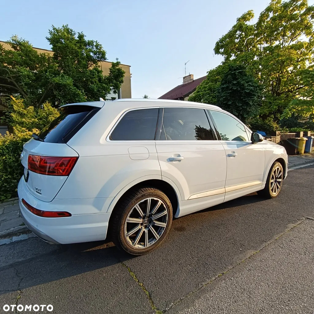 Audi Q7 3.0 TFSI Quattro Tiptronic - 7
