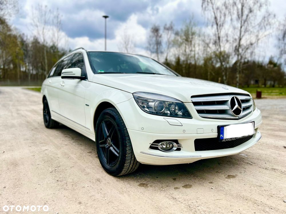 Mercedes-Benz Klasa C 180 Kompressor BlueEFFICIENCY Special Edition - 2