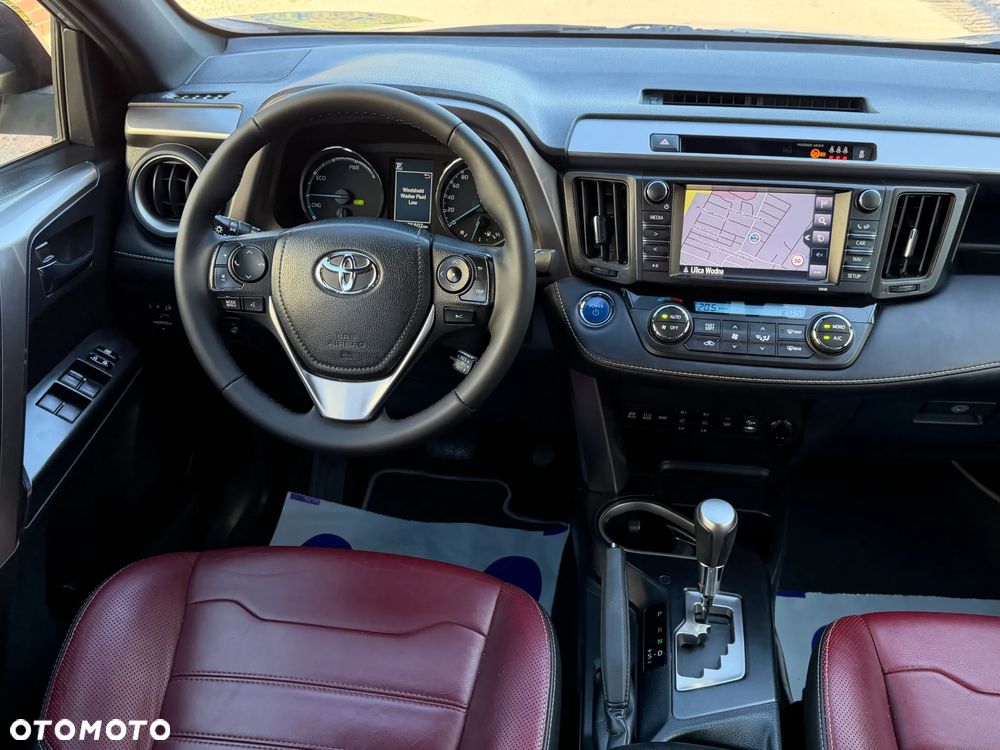 Toyota RAV4 Hybrid Selection 4x2 - 8