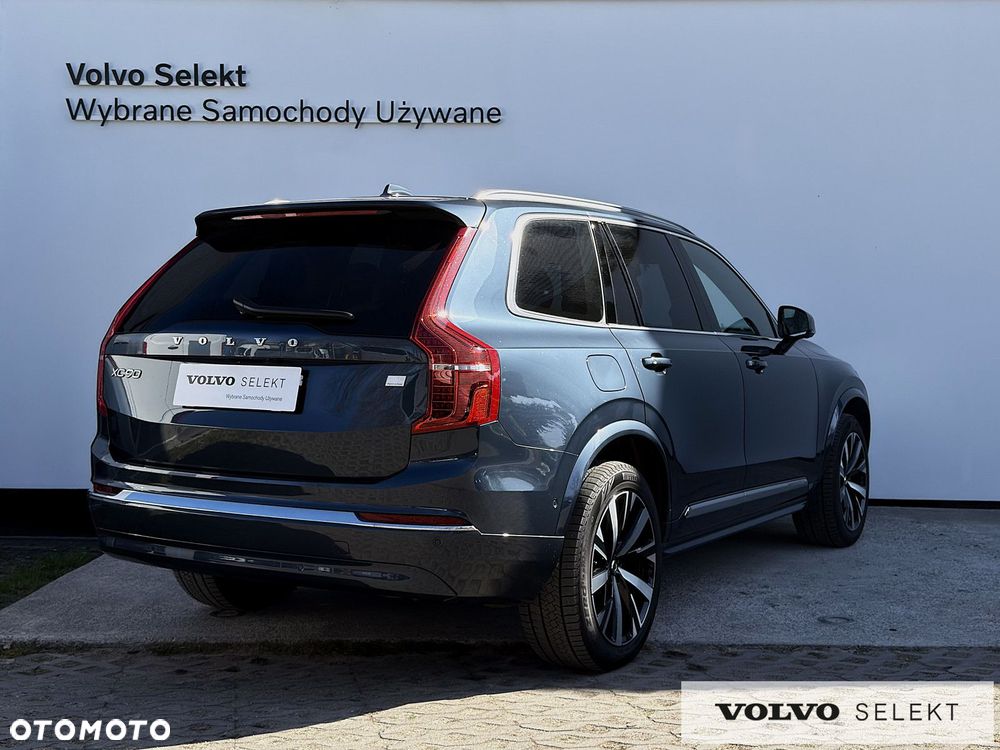 Volvo XC 90 - 8