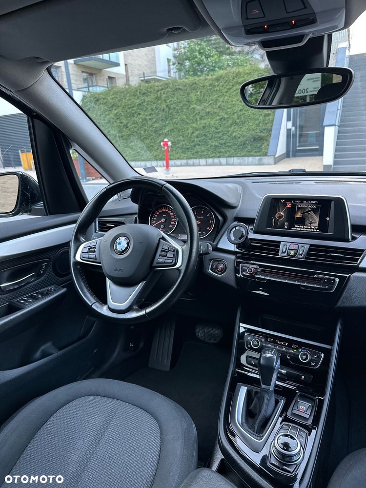 BMW Seria 2 218d Advantage - 6
