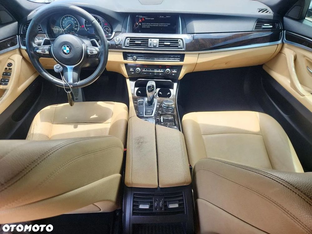 BMW Seria 5 528i xDrive Sport-Aut - 7