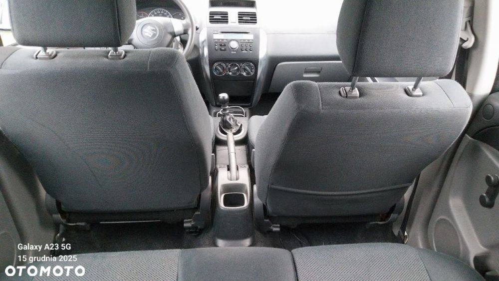 Suzuki SX4 - 7
