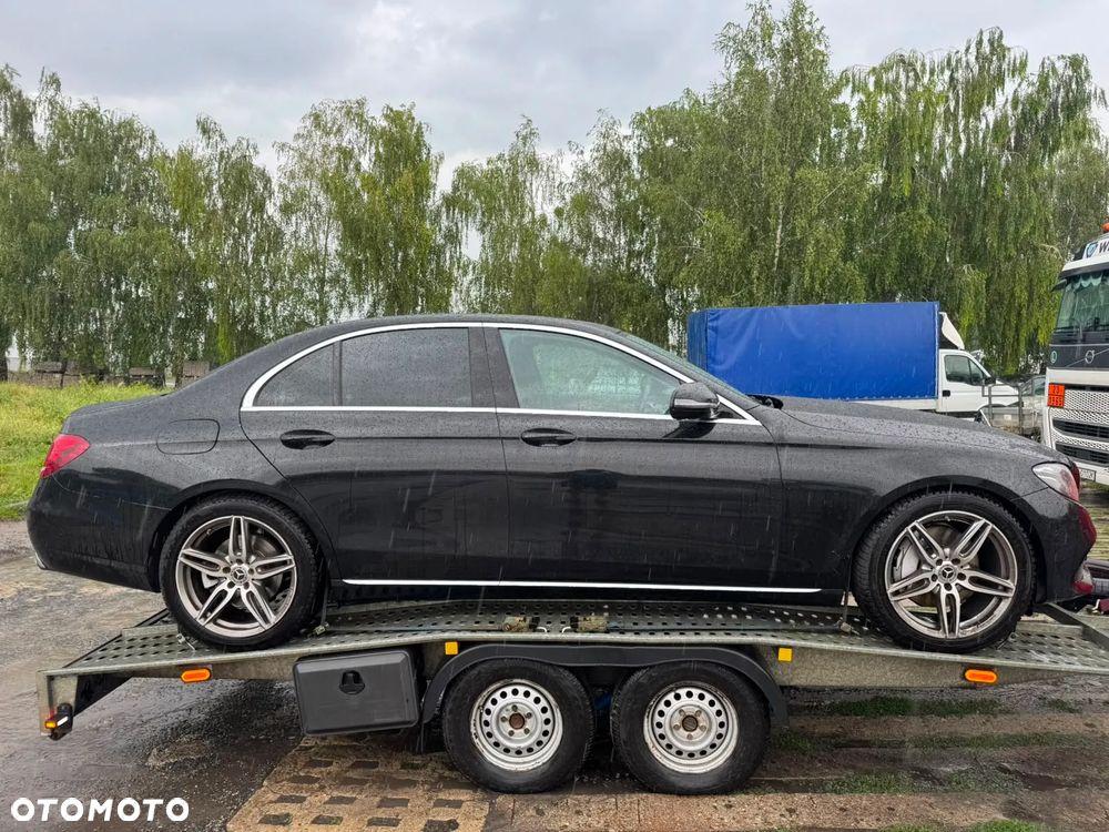 Mercedes-Benz Klasa E 350 BlueTEC 9G-TRONIC Classic - 3