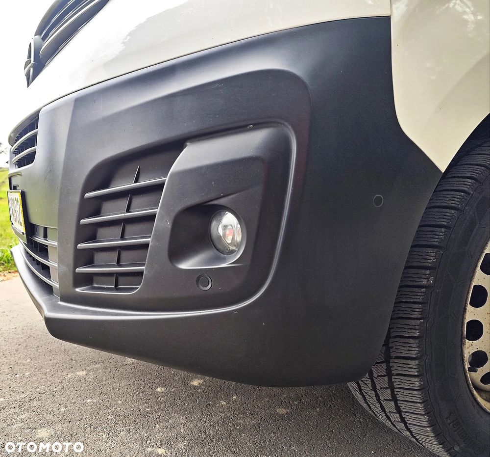 Opel VIVARO - 9