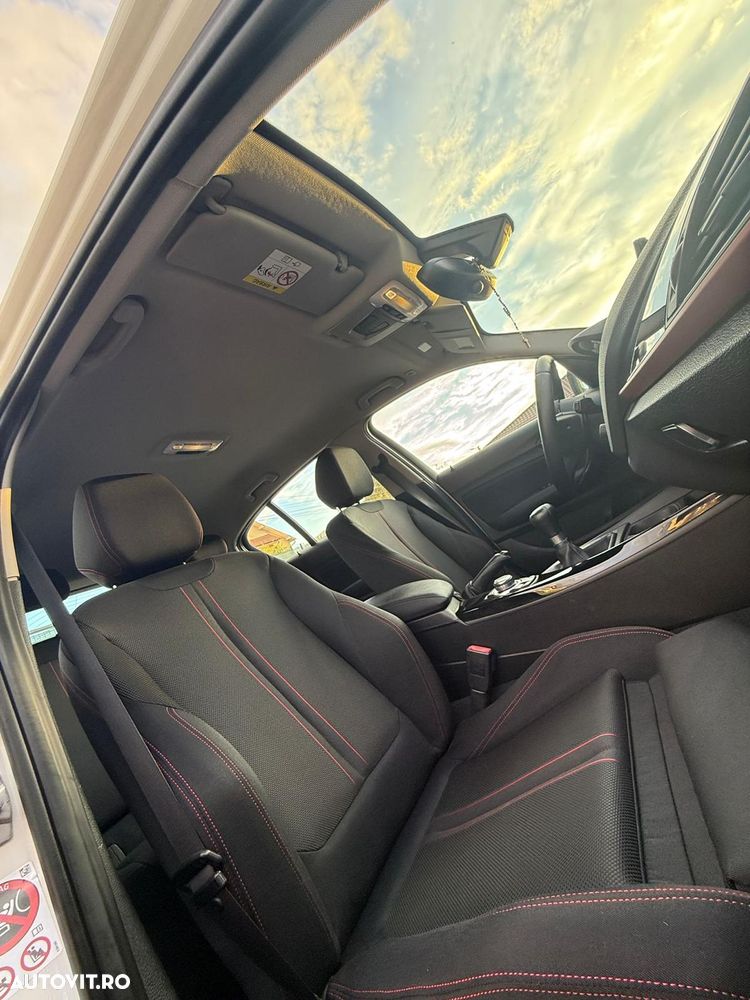 BMW Seria 1 116i - 12