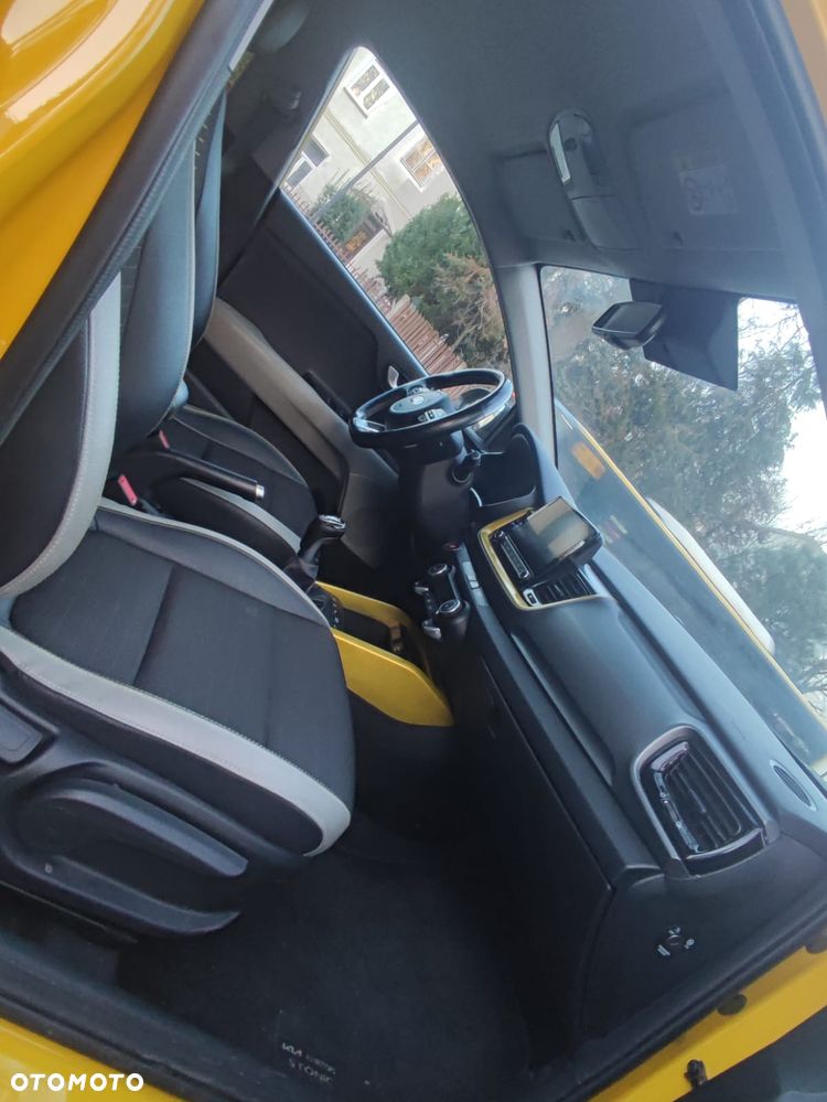 Kia Stonic 1.0 T-GDI MHEV L Business Line - 30
