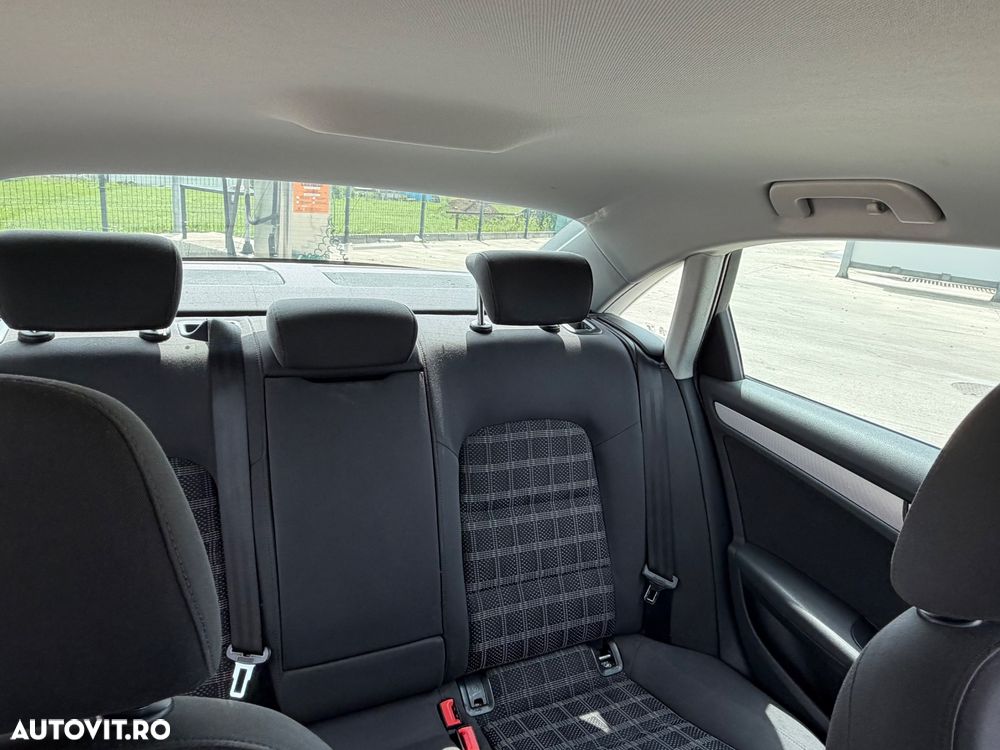 Audi A4 Limuzina 2.0 TDI Multitronic - 12