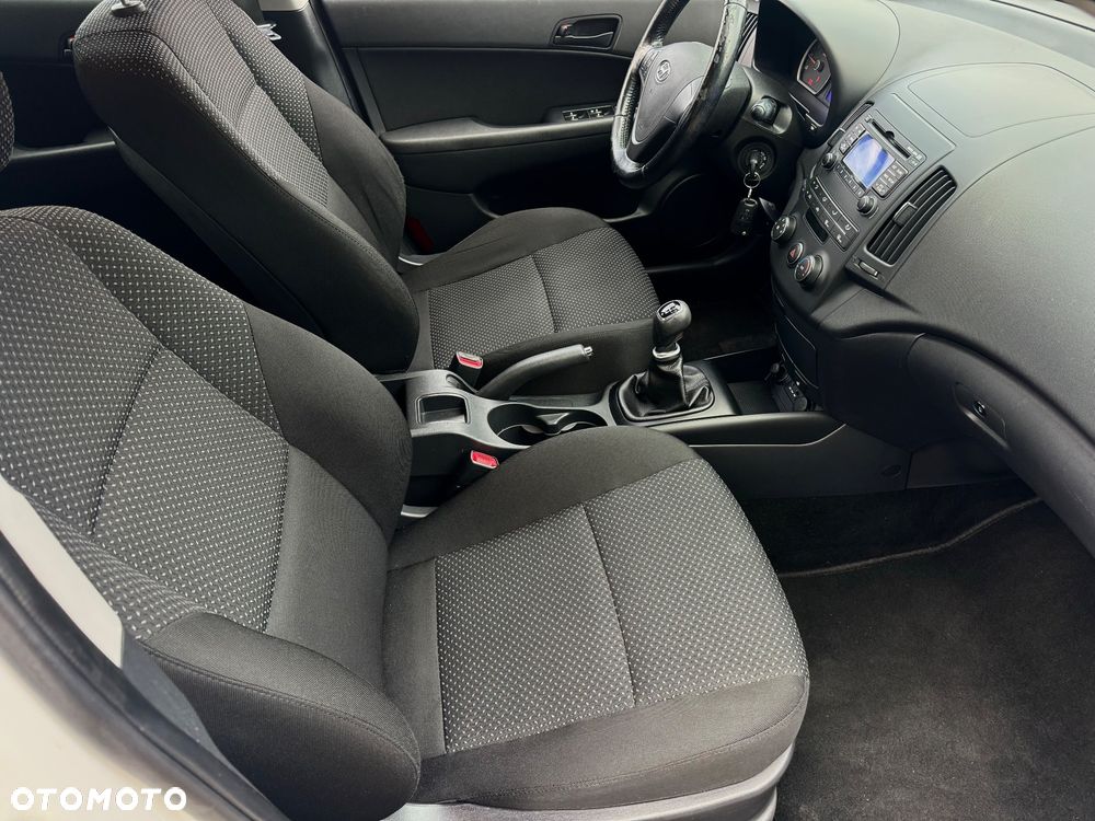 Hyundai i30 1.4 Style - 9