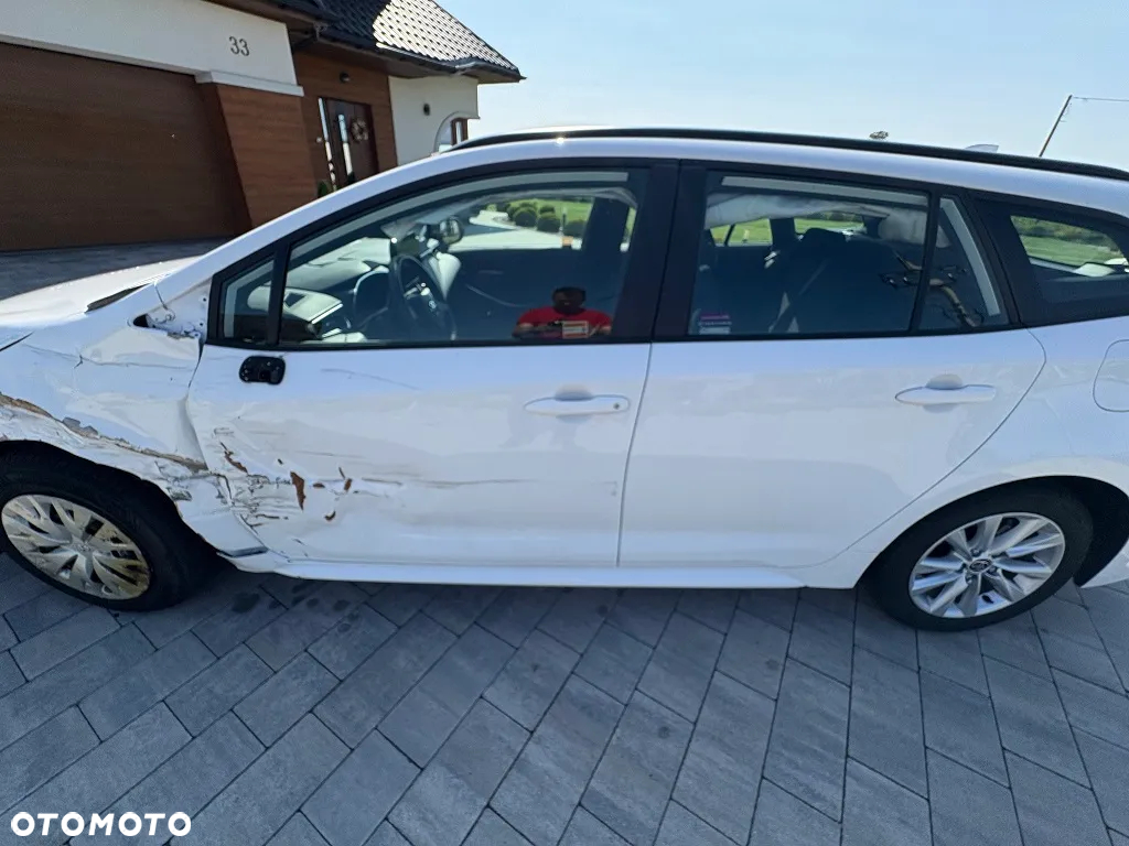 Toyota Corolla 1.8 Hybrid Comfort - 10