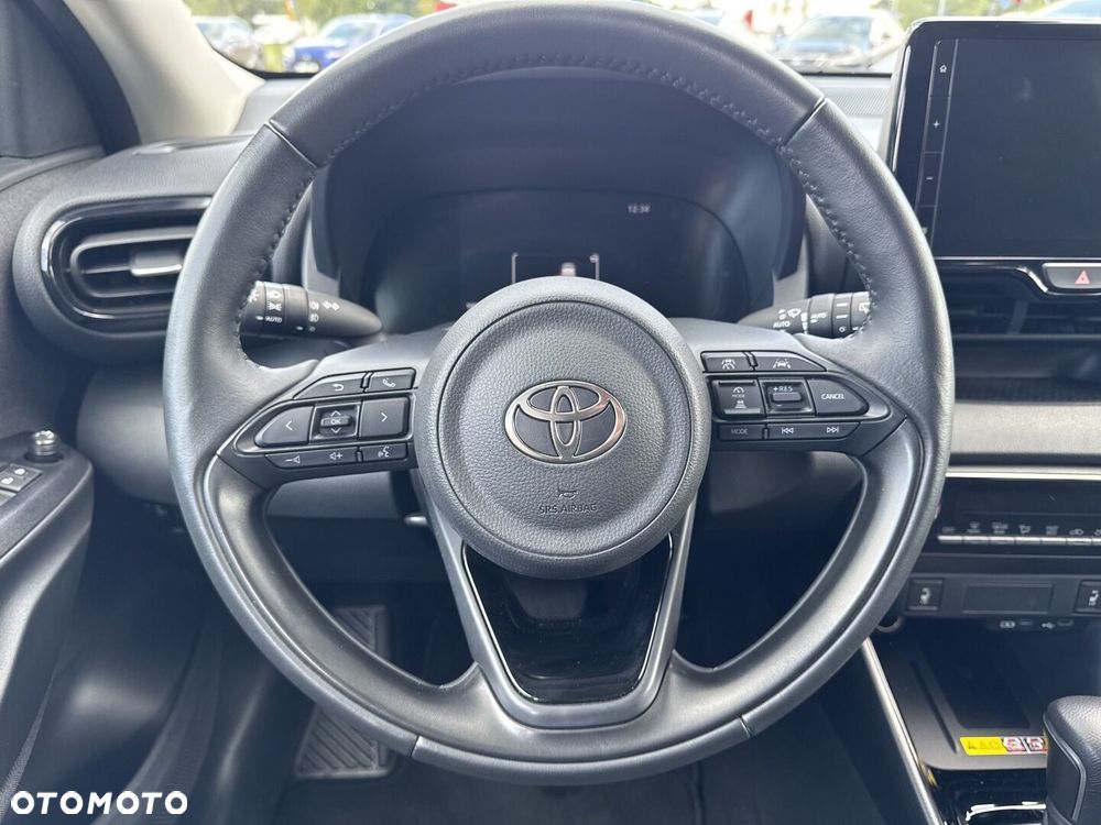 Toyota Yaris Hybrid 1.5 Style - 16