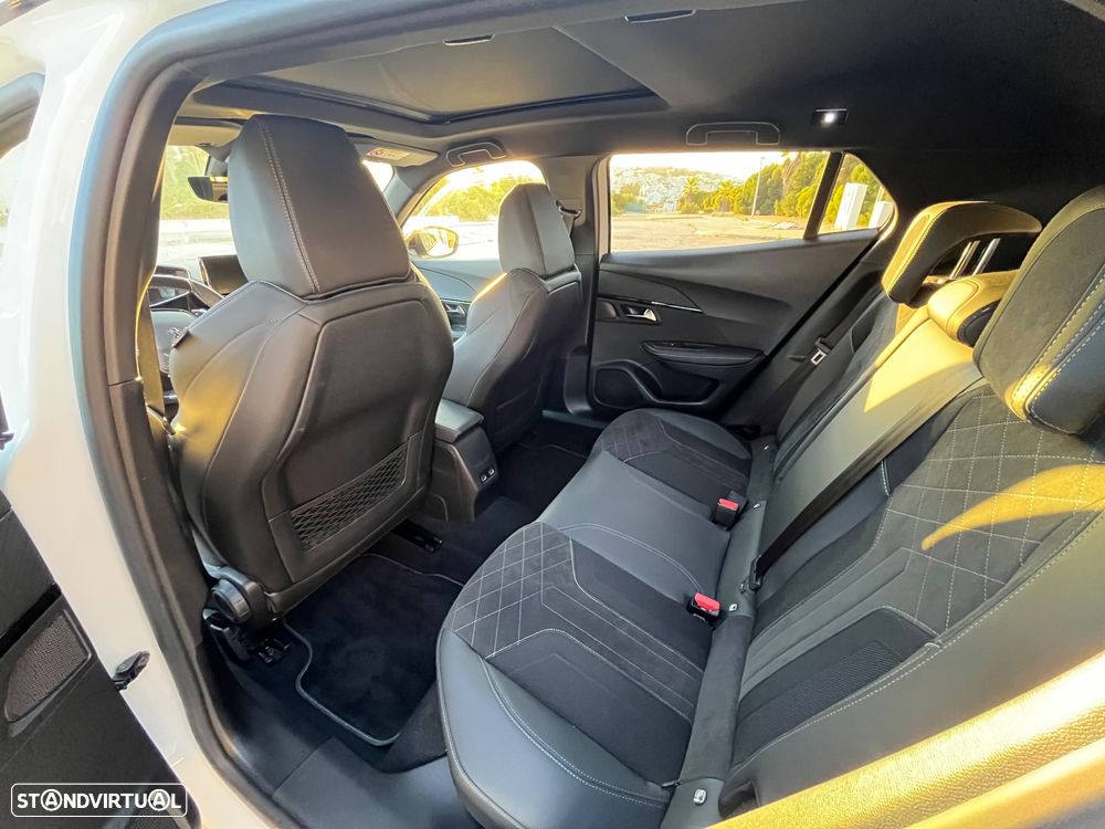 Peugeot 2008 - 9
