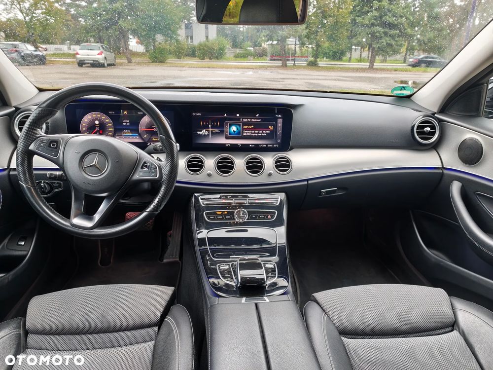 Mercedes-Benz Klasa E 220 d Business Edition 9G-TRONIC - 20