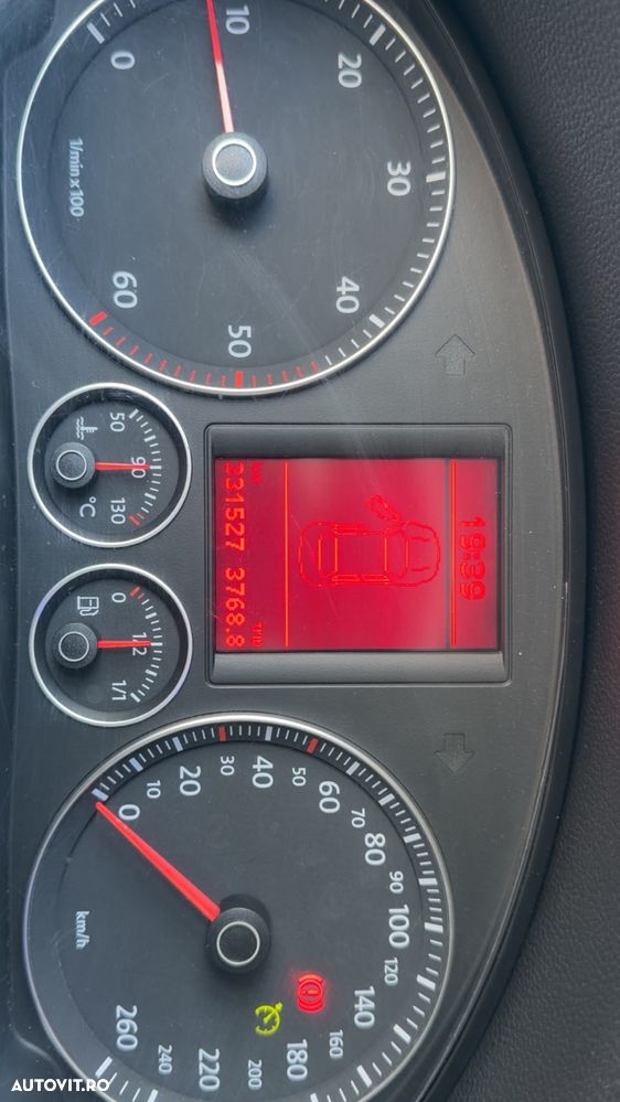 Volkswagen Jetta - 9